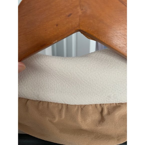 Aritzia Flowy Cream Crepe Blazer Size 2 XS - Picture 6 of 7